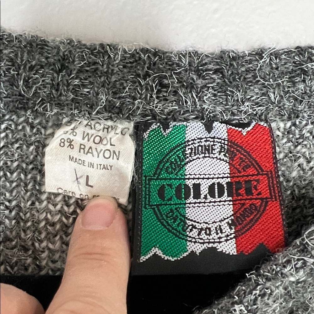 Vintage Colore Made in Italy Wool Blend Gray and White sweater - Picture 6 of 11